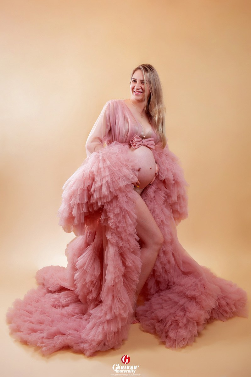 Gallery. Maternity, newborn and family photographer in London United Kingdom