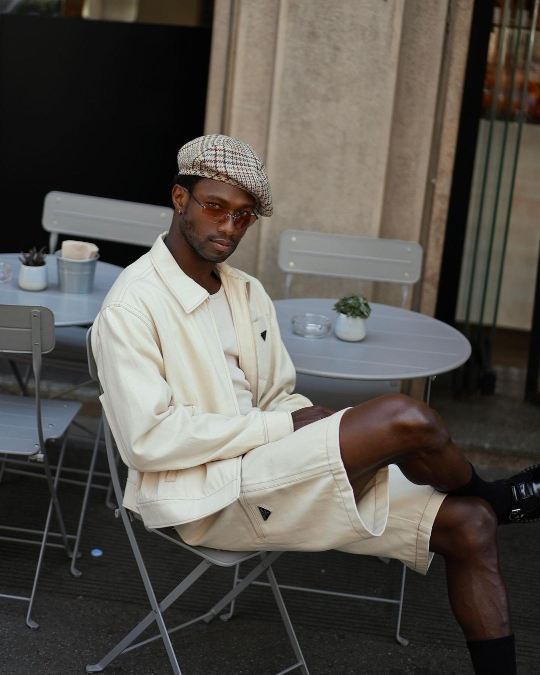 Sadiqdesh. Julia Di |Fashion streetstyle photographer|videomaker in Milan & Paris