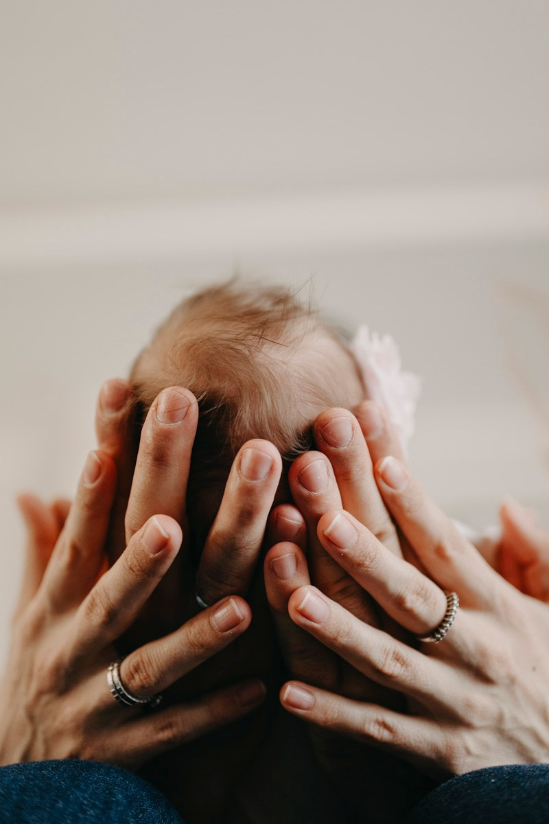 Fotografisanje bebe kod kuce — Milana, Milos, Marko i Mila. Deciji i porodicni fotograf u Beogradu Oksana Skendzic