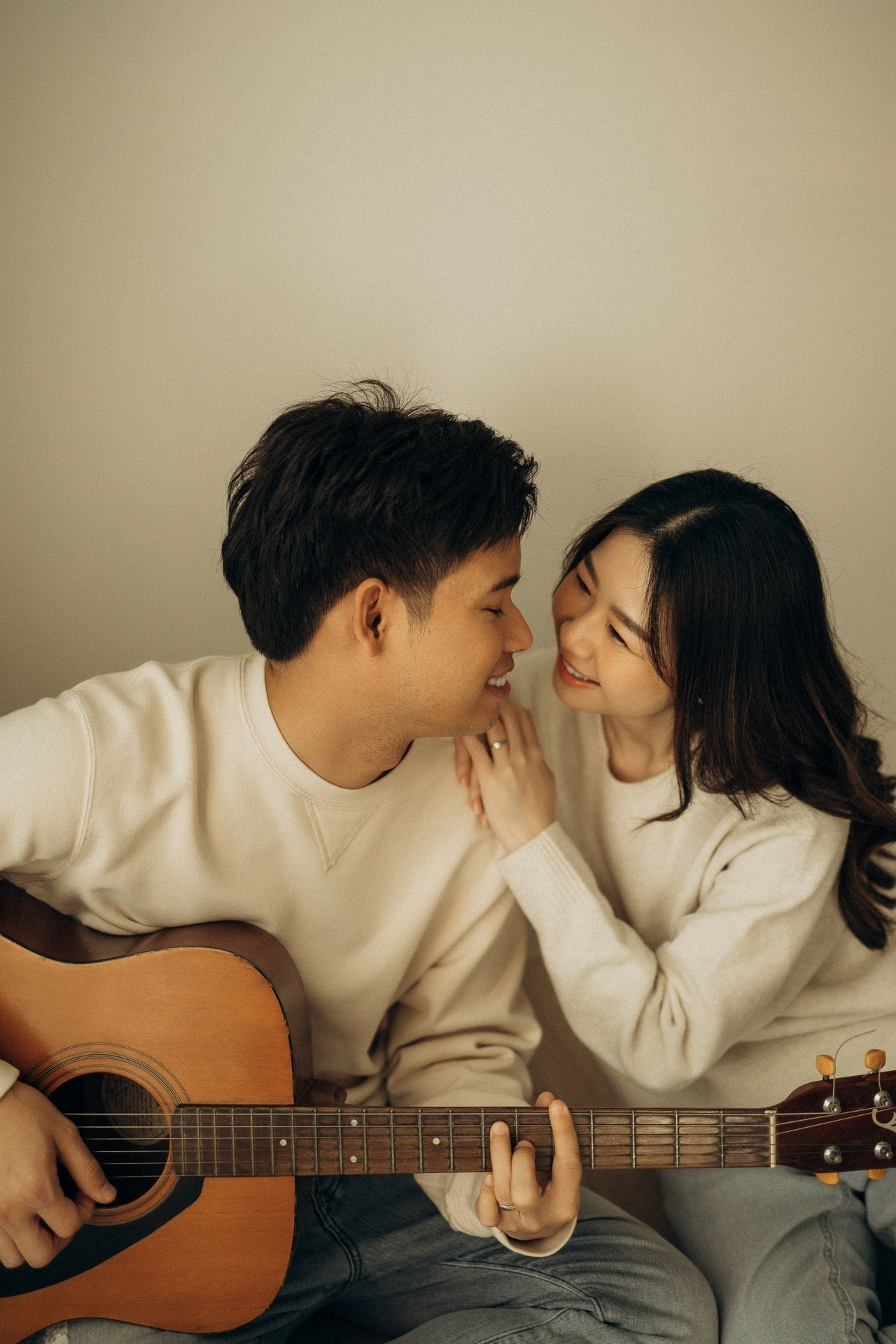 Warm Words. Family and wedding photographer in Bangkok, Thailand