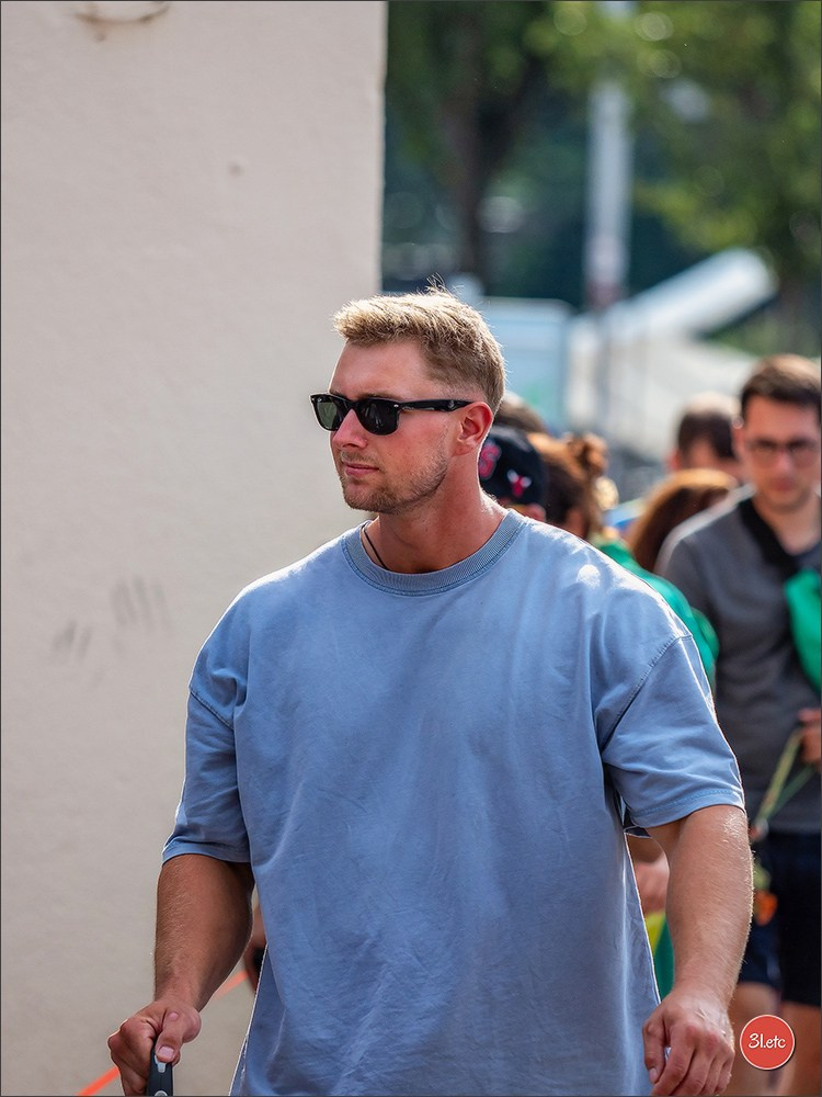 Teckels Parade Strasbourgeoise  Vous pouvez voir le galerie de photos. Photographe à Strasbourg | Portraits, Studio, Enfants, Événements