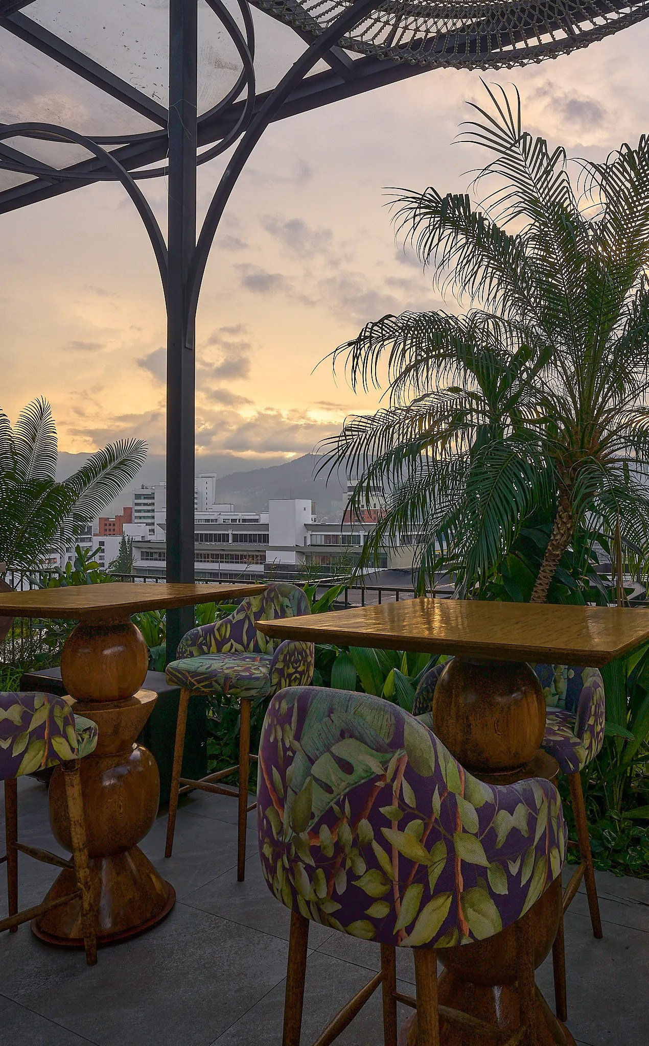 Sesión fotográfica arquitectónica e interiorismo Hotel Selvario & Bar Enso Rooftop