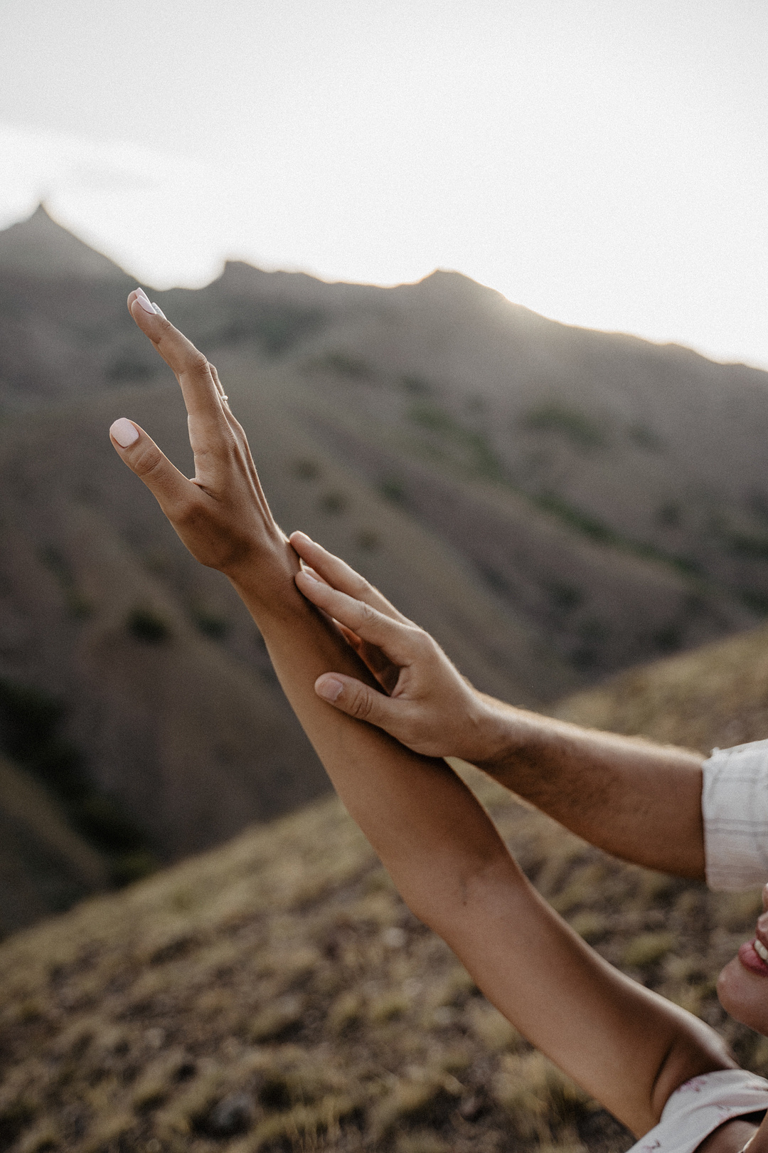 Love-story в Крыму. Фотосессия на закате в горах. Свадебный и семейный фотограф Алексей Попов. Штутгарт, Германия