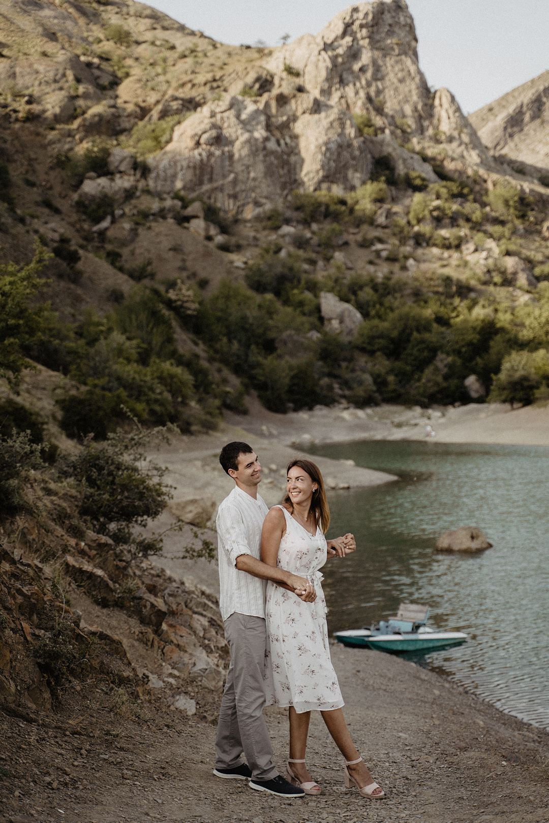 Love-story в Крыму. Фотосессия на закате в горах. Свадебный и семейный фотограф Алексей Попов. Штутгарт, Германия