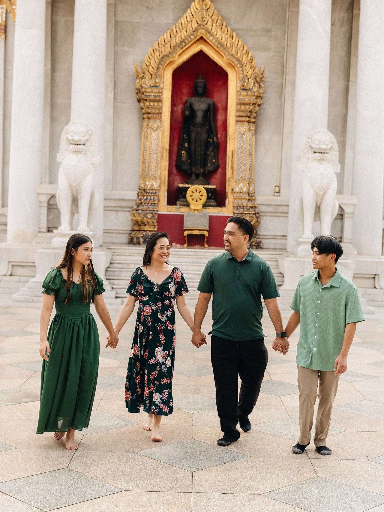 Warm Words. Family and wedding photographer in Bangkok, Thailand