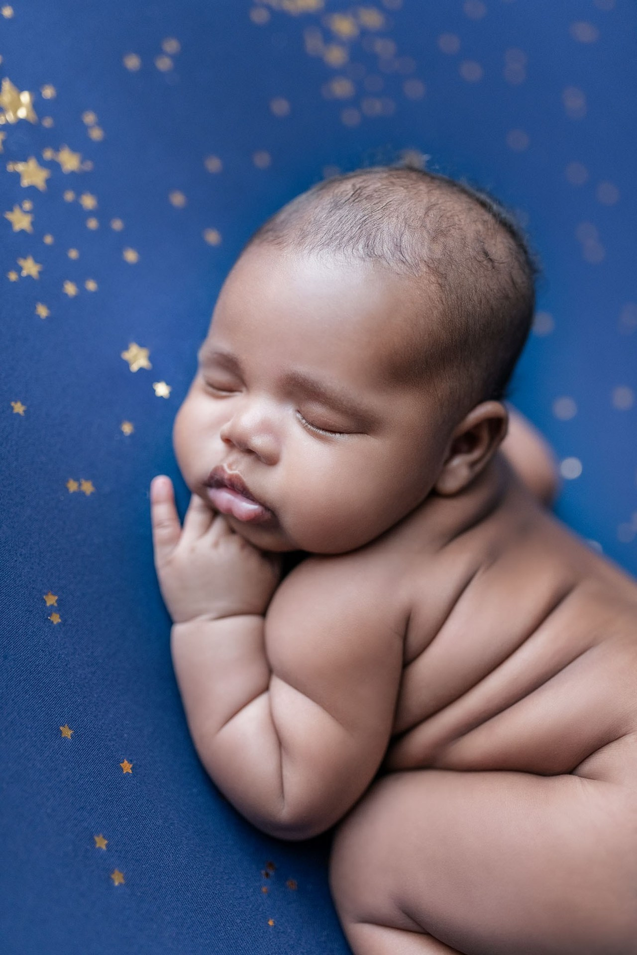 ניו בורן. צילומי הריון, ניו בורן, גיל שנה בראשון לציון -Jenya Rosso Photography