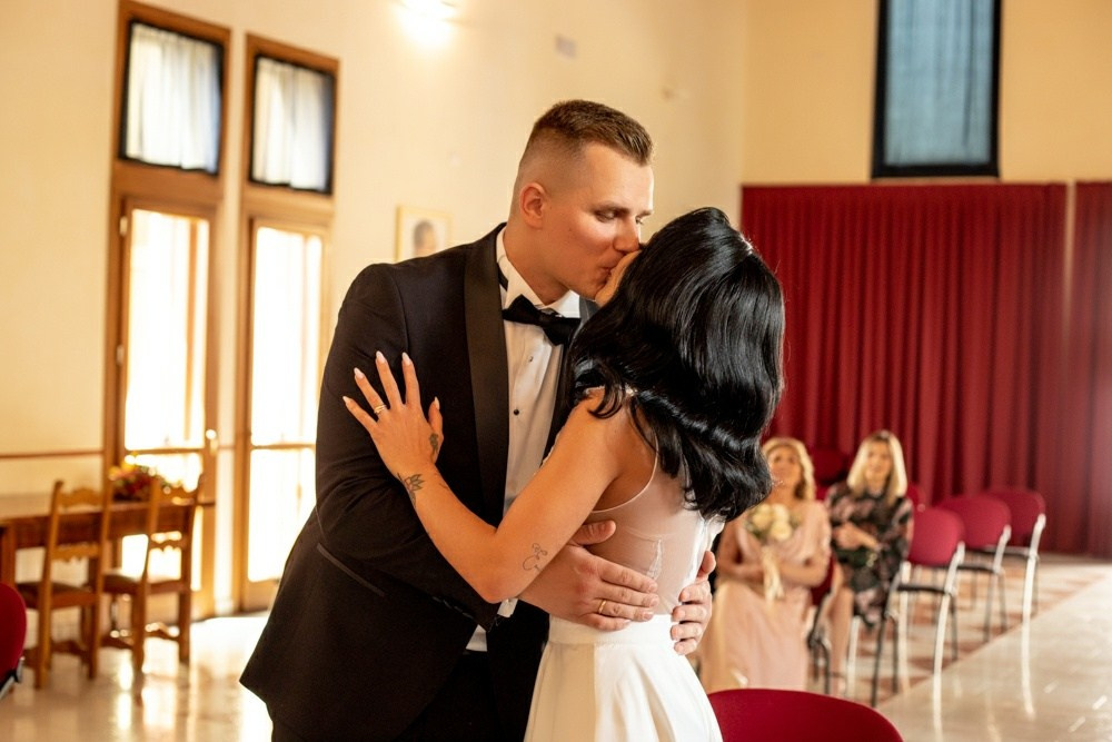 Matrimonio Sirin e Tudor. Luci e Capricci Photography