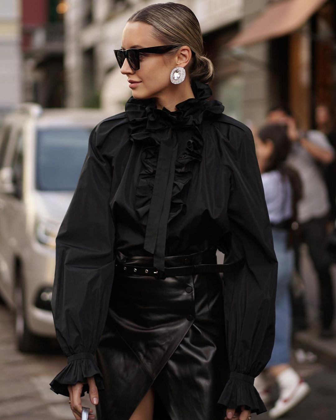 Nataly Osmar. Julia Di |Fashion streetstyle photographer|videomaker in Milan & Paris