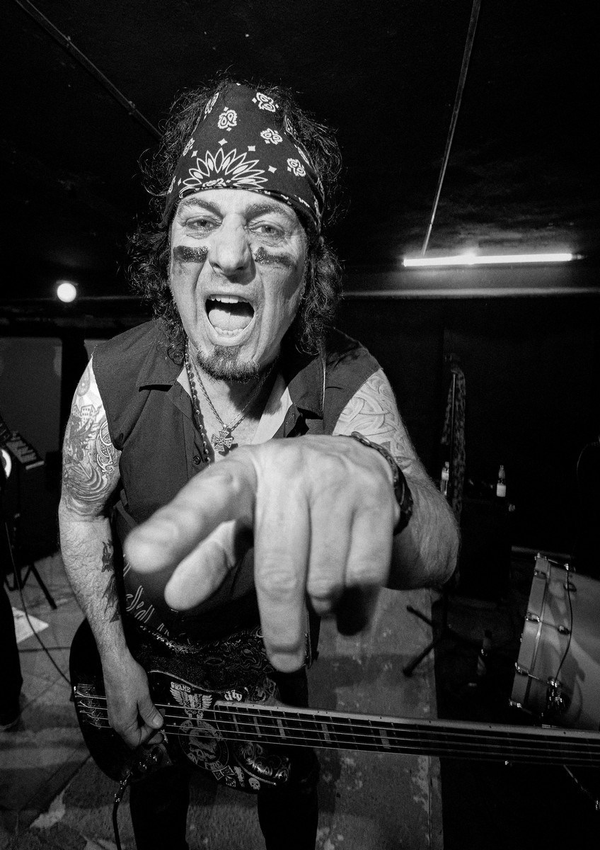 Mötley Crüe tribute. La Granja Cultural Association Alcoy Spain