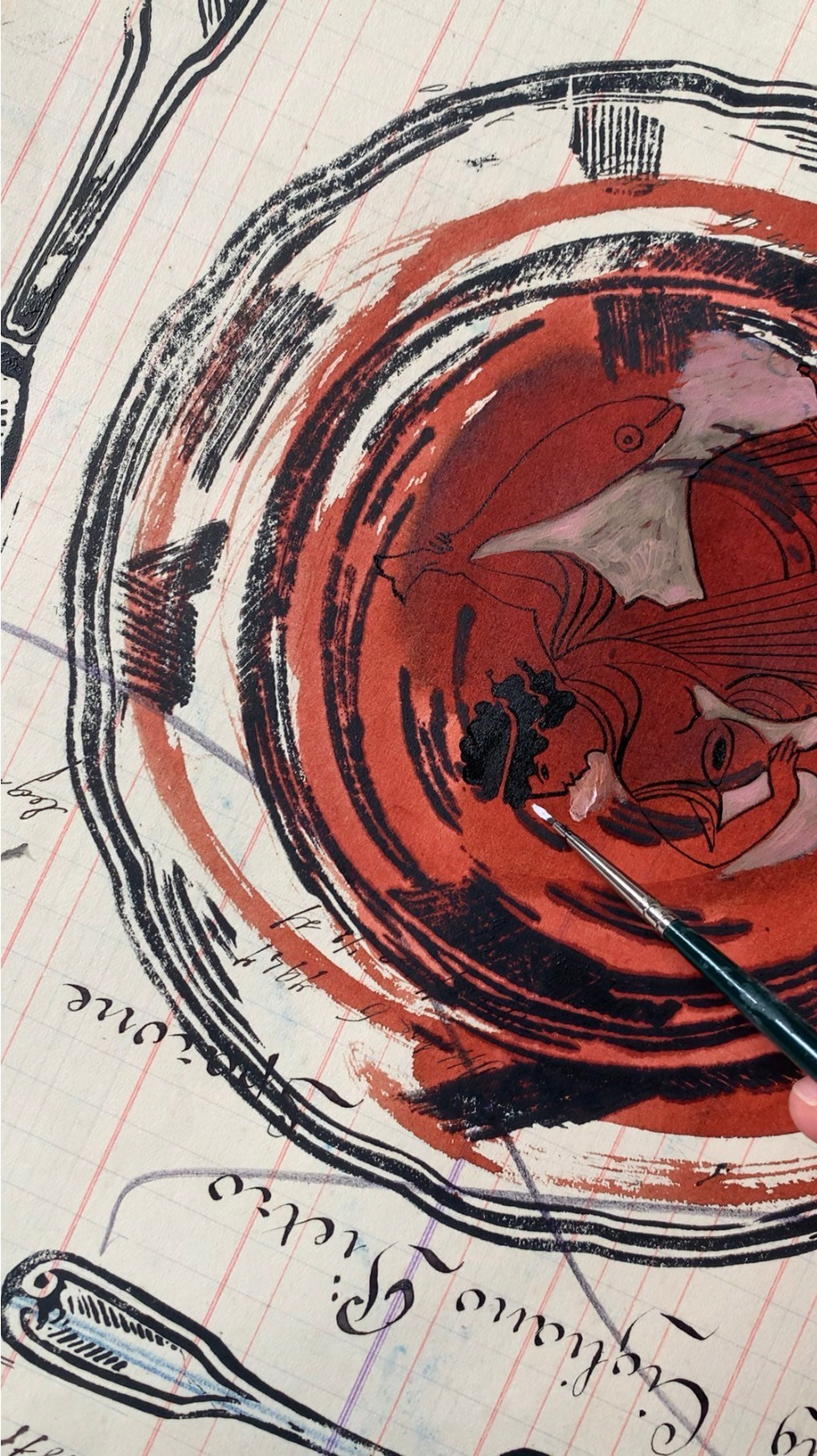 In Panem Quotidianum, Nadia Kuprina riflette sulla tradizione della decorazione dei piatti come forma di memoria culturale. Il piatto, dipinto in inchiostro seppia e ispirato alle ceramiche elleniche, non è semplice oggetto domestico: è superficie narrativa. Stampato a mano in linoleografia su un registro contabile del 1918–1930, dialoga con nomi e tracce di vite passate. L’opera mette in relazione antico e moderno, sottolineando come la ceramica decorata custodisca storie, identità e rituali di condivisione.