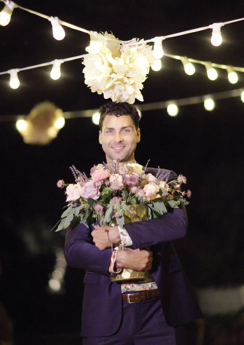 France. Provance. Luxury wedding, portrait, family photographer over Europe