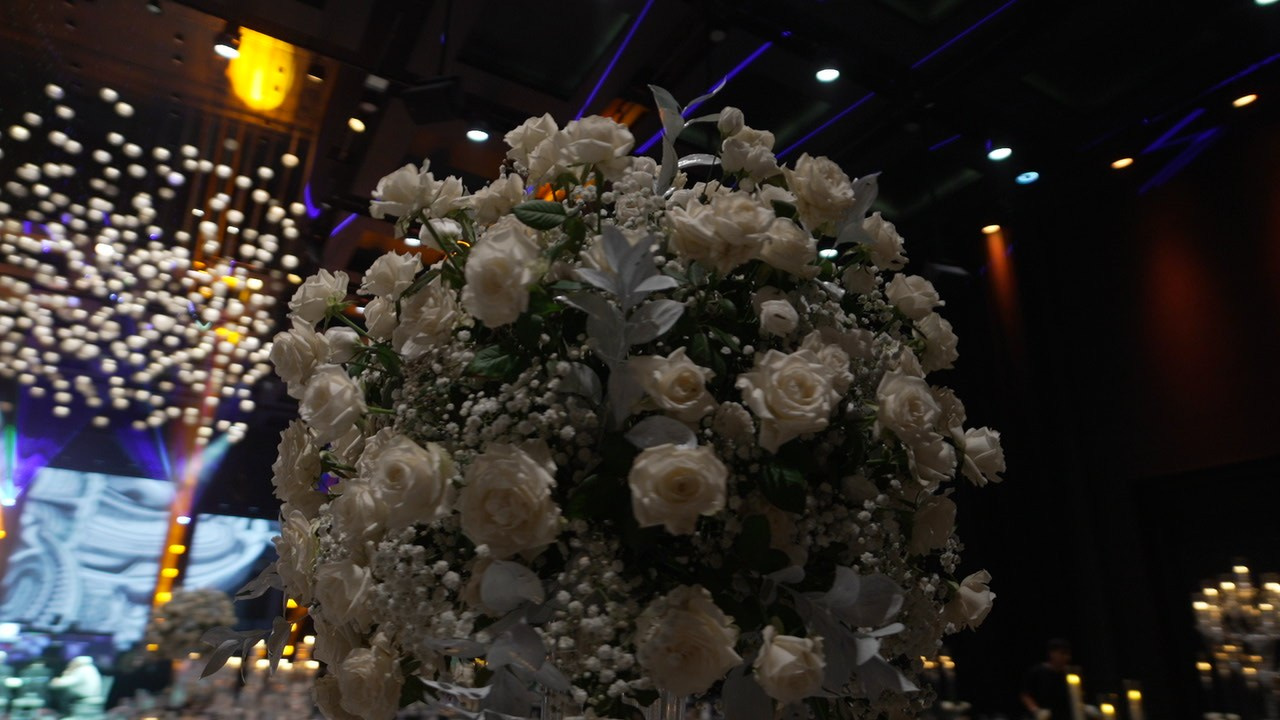 VIA / BASICO. Wedding and events photographers Studio Shalom