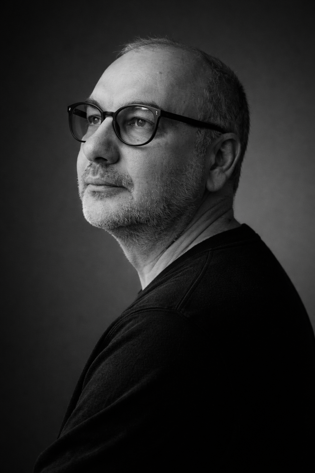 AI Will Never Replace Photographers — Especially Studio Photography Built on Vision, Light & Human Creativity. Emin Kuliyev — Award-Winning Wedding Photojournalist NYC & USA | Best Wedding Photographer Known for Candid, Timeless Moments