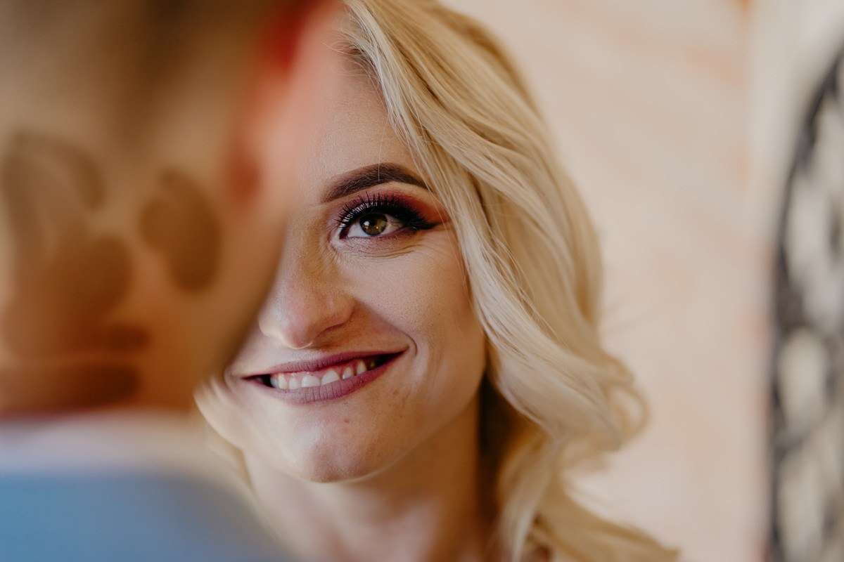 Cununie civila. Amy Foto