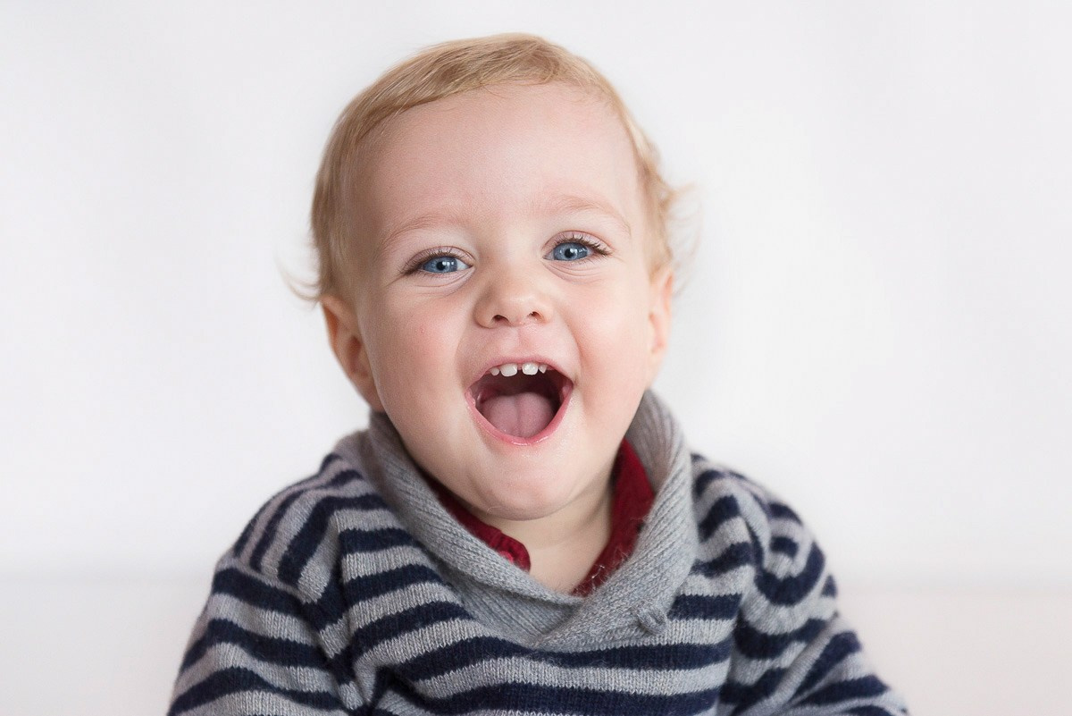 Infancia. Fotografia de familias en Alicante Mónica Santonja