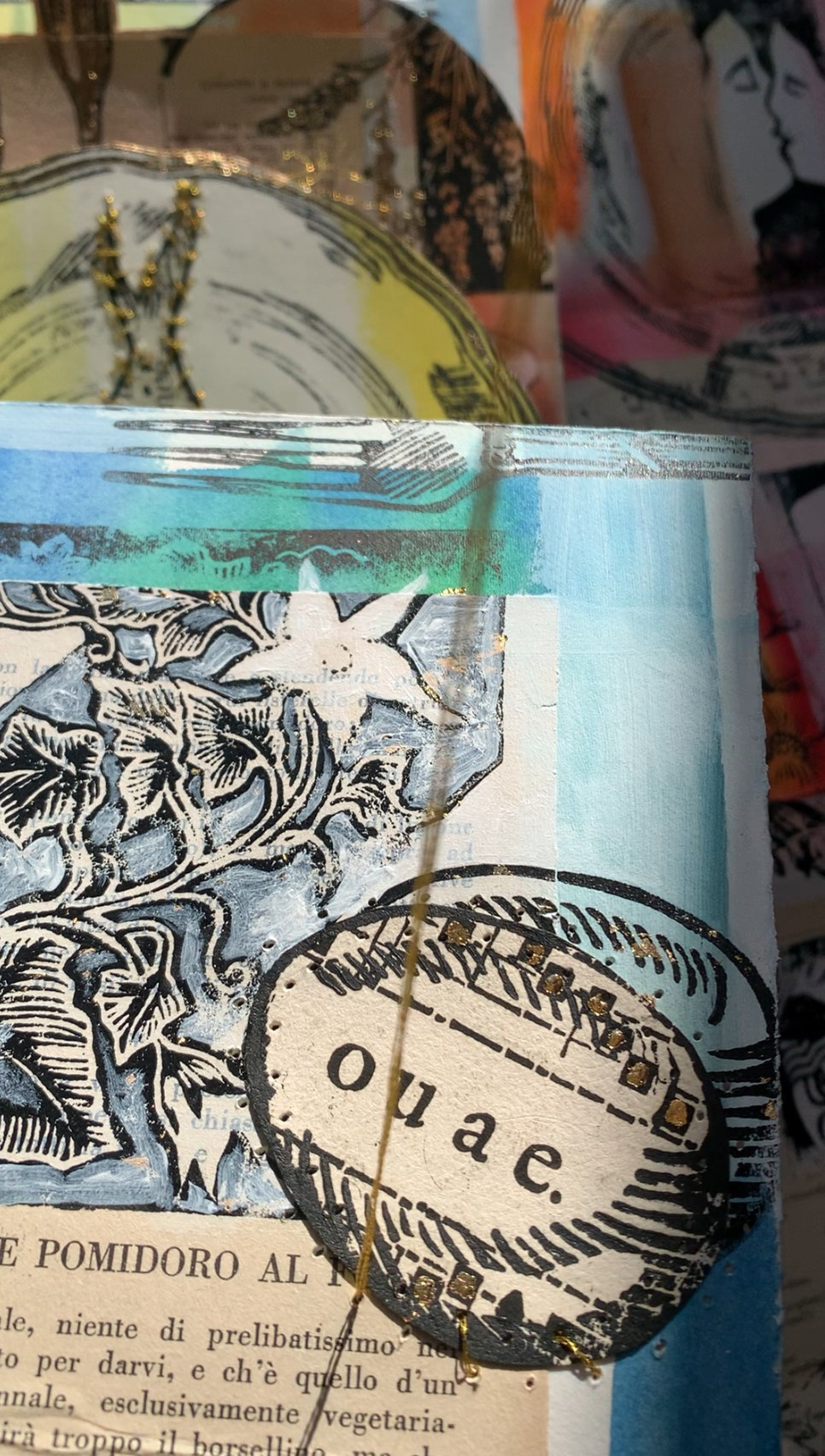 Dettaglio libro d’artista “Arte da Mangiare” di Nadia Kuprina tecnica mista, uovo, collage