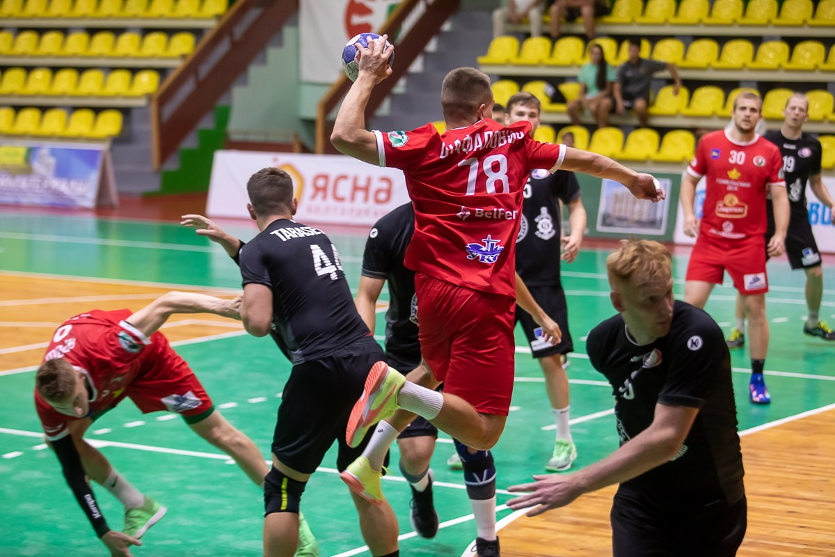 Спортивные фоторепортажи с гандбольных матчей