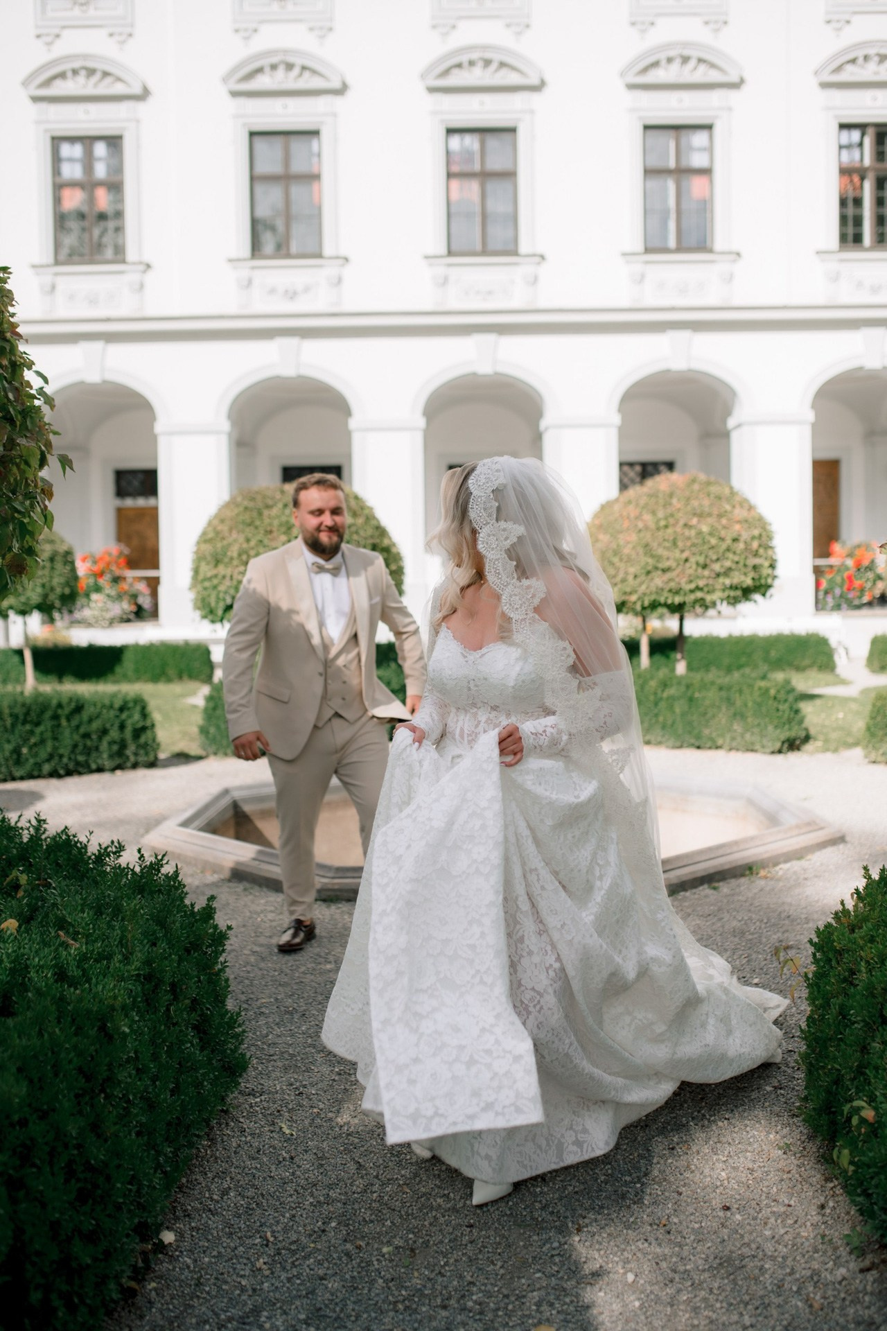Hochzeitsfotograf Schaezlerpalais Augsburg | Anna Saribekyan