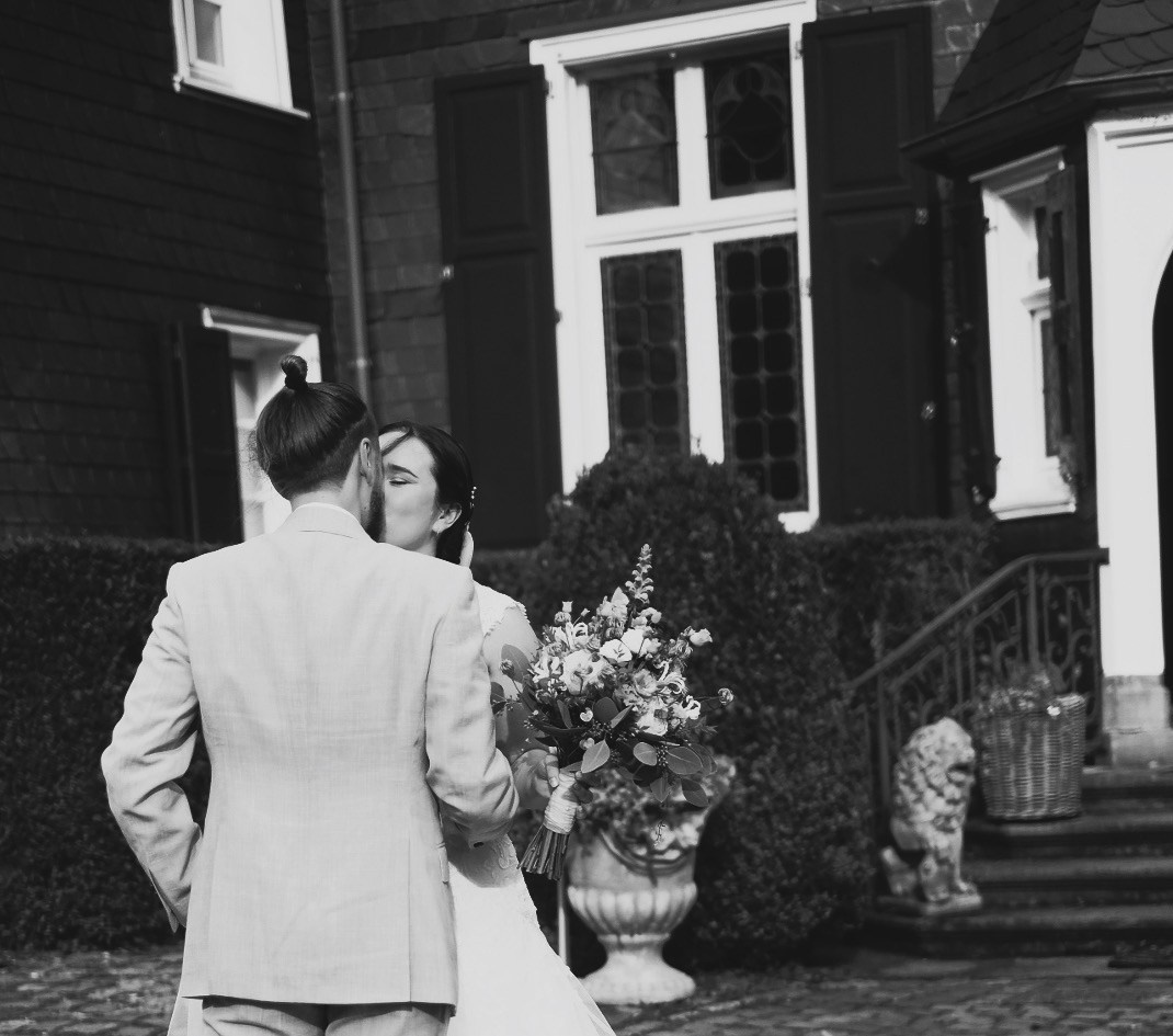 D & M. Sasha Silver Photography