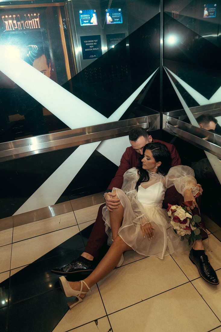 Miranda&Austin. Wedding & elopement photographer Viktoriya Kravtsov. Las Vegas