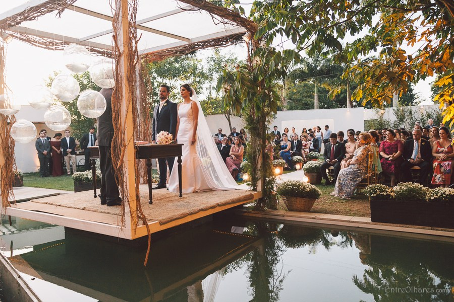 Casamento de Márcia e Marcos na Casa de Chá em Aldeia Pernambuco. Casamento ao ar livre. EntreOlhares Fotografia e Filmagem de Casamentos em Recife/PE e João Pessoa/PB — Momentos únicos eternizados com sensibilidade