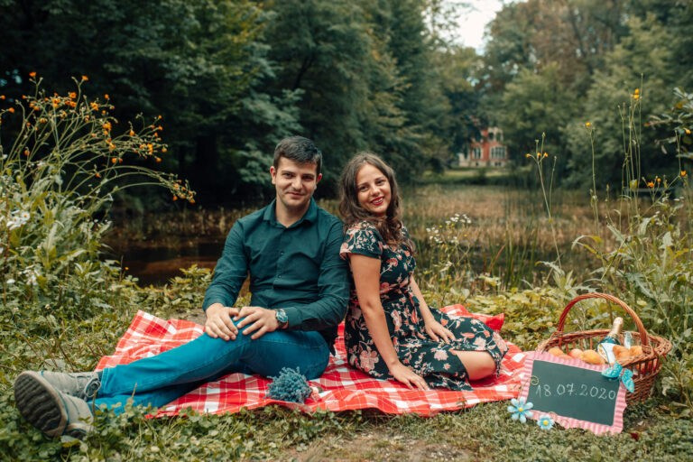 Save the date Adelina & Cristi. Alex Pricope — Fotograf de familie & evenimente in Onești & Bacău