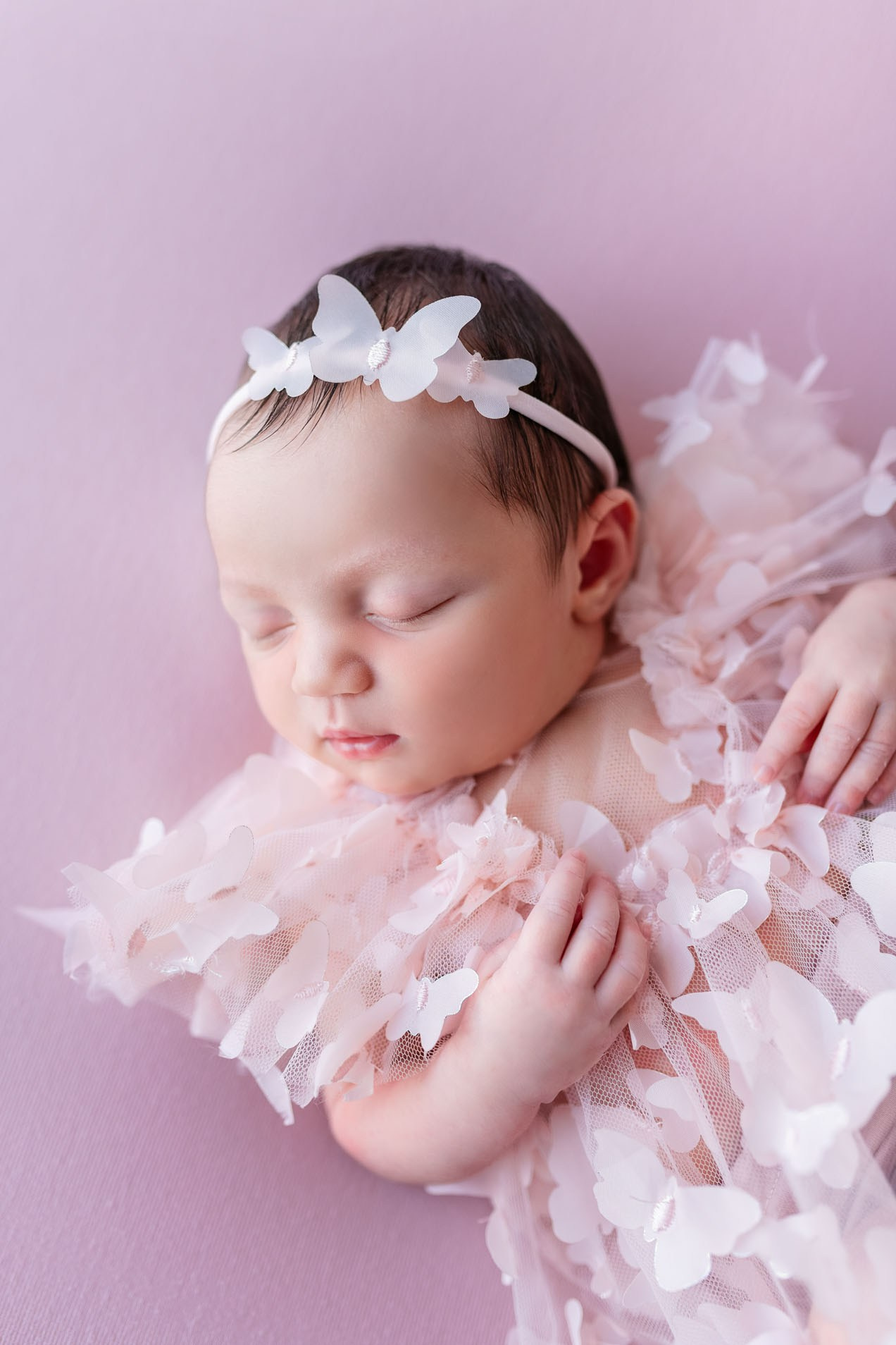 ניו בורן. צילומי הריון, ניו בורן, גיל שנה בראשון לציון -Jenya Rosso Photography