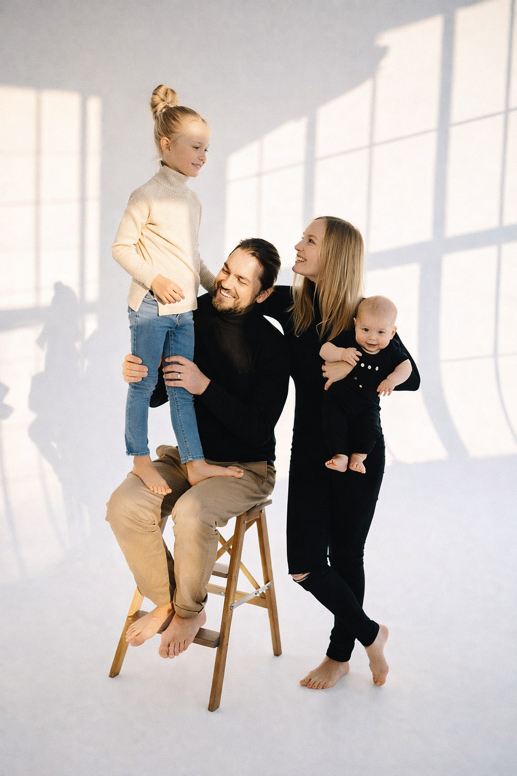 You can become your own photographer!. Studio fotografico a Roma — ritratti, self studio e servizi per eventi | 20 Studio Lab