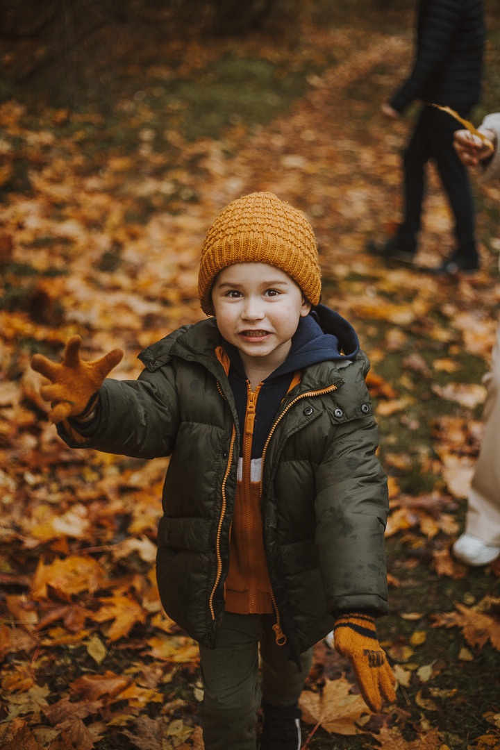 Семейная осеньнаяя фотосессия в Риге  Ģimenes rudens fotosesija Rīgā. Fotogrāfs Rīgā — Katerina Gordik