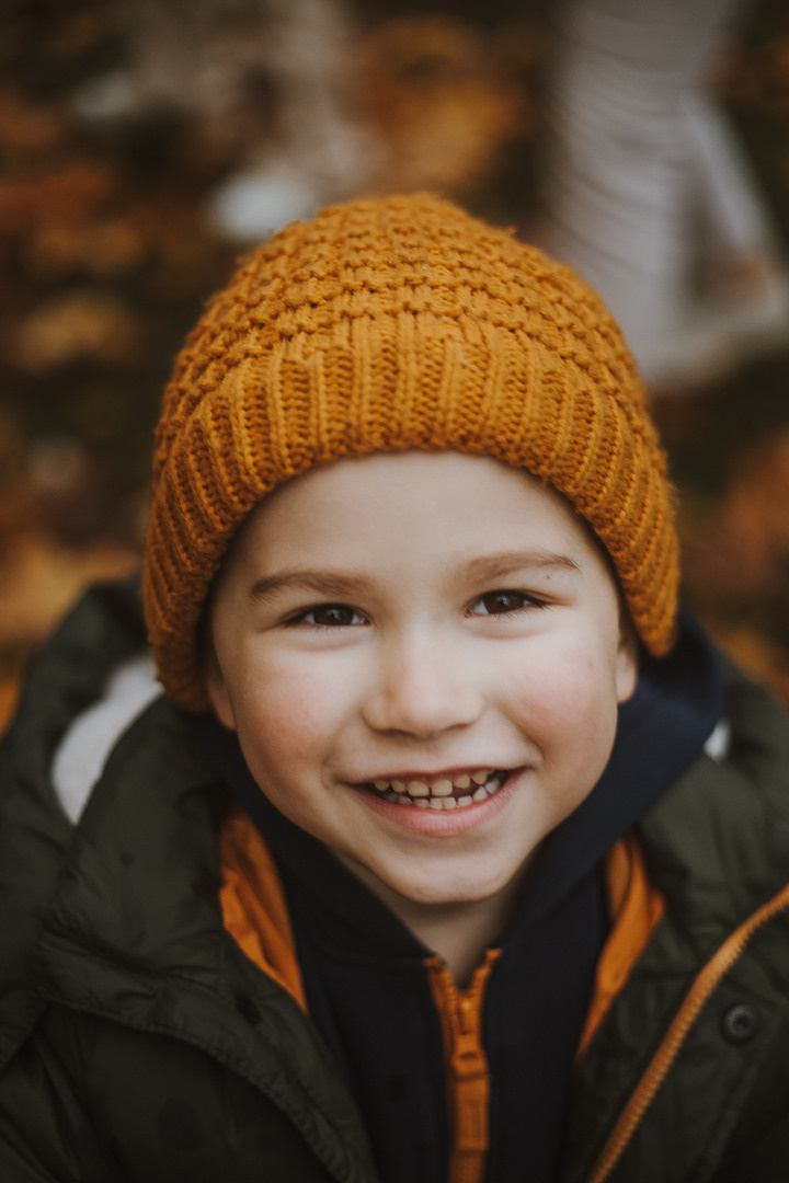 Семейная осеньнаяя фотосессия в Риге  Ģimenes rudens fotosesija Rīgā. Fotogrāfs Rīgā — Katerina Gordik