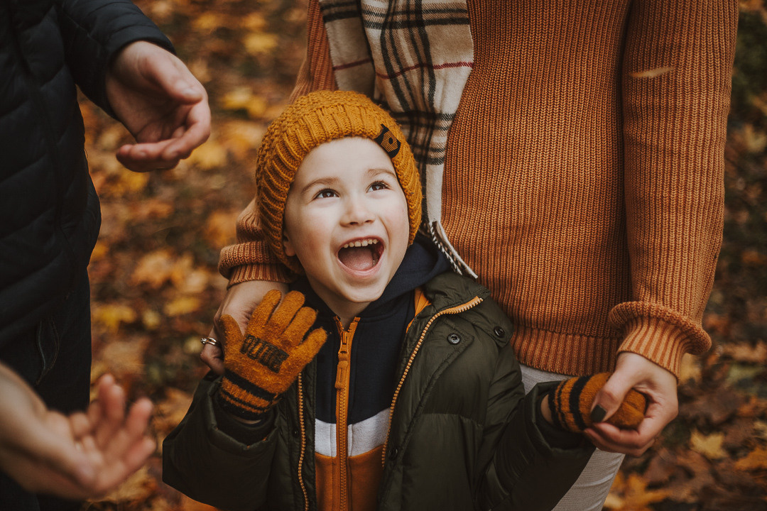 Семейная осеньнаяя фотосессия в Риге  Ģimenes rudens fotosesija Rīgā. Fotogrāfs Rīgā — Katerina Gordik