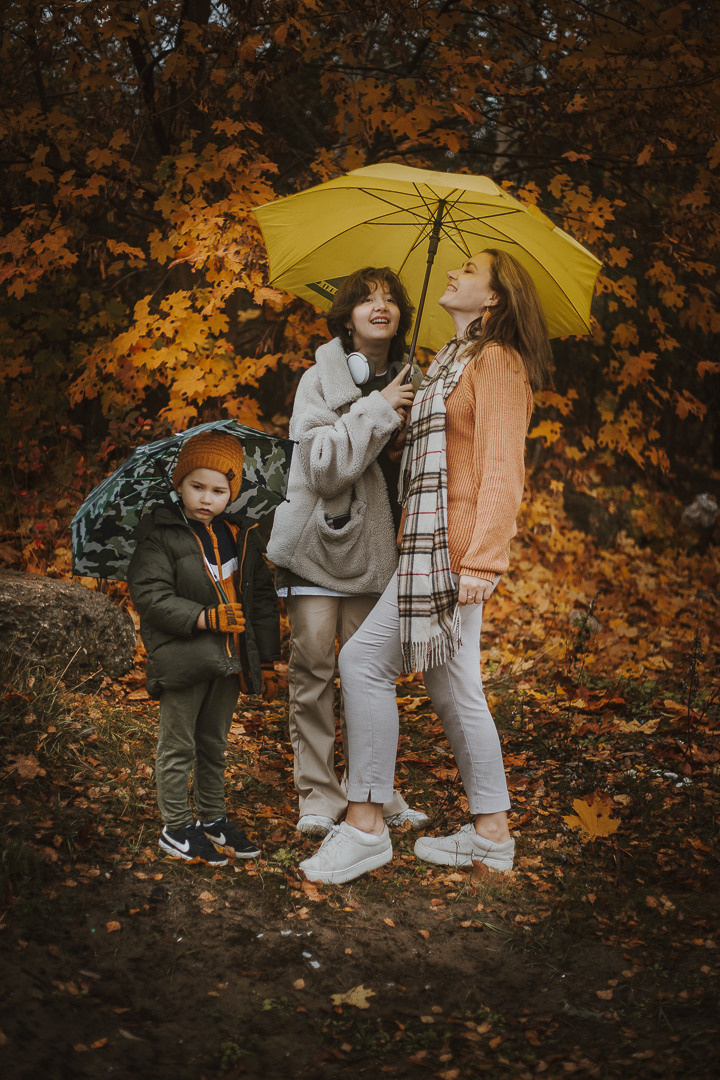 Семейная осеньнаяя фотосессия в Риге  Ģimenes rudens fotosesija Rīgā. Fotogrāfs Rīgā — Katerina Gordik