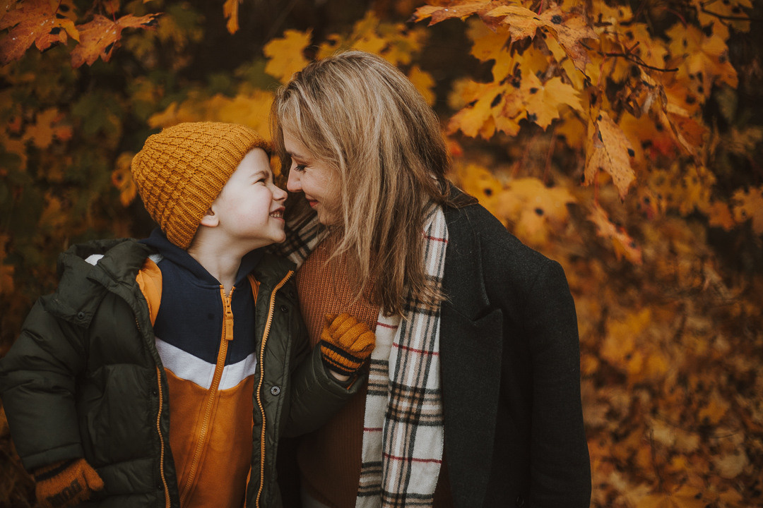 Семейная осеньнаяя фотосессия в Риге  Ģimenes rudens fotosesija Rīgā. Fotogrāfs Rīgā — Katerina Gordik