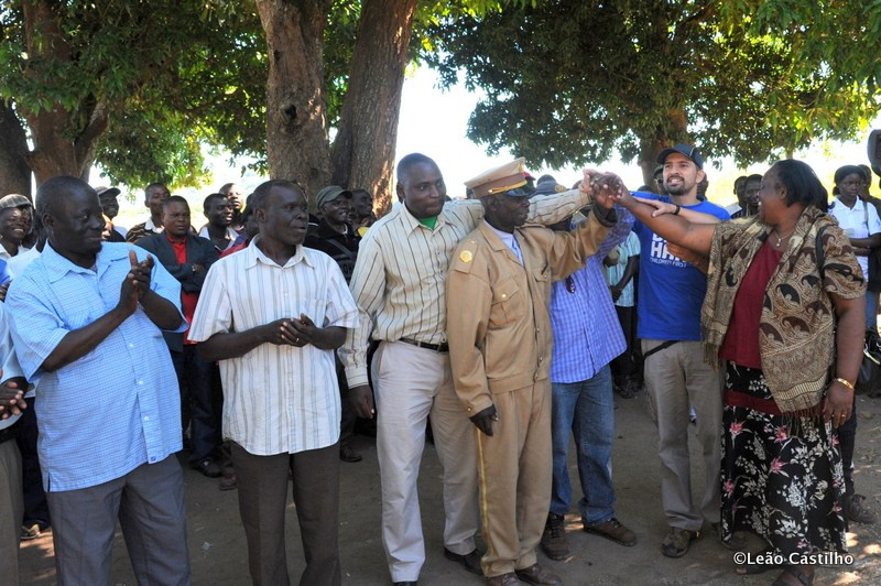 Photos of volunteer work in Mozambique. Simbahalu