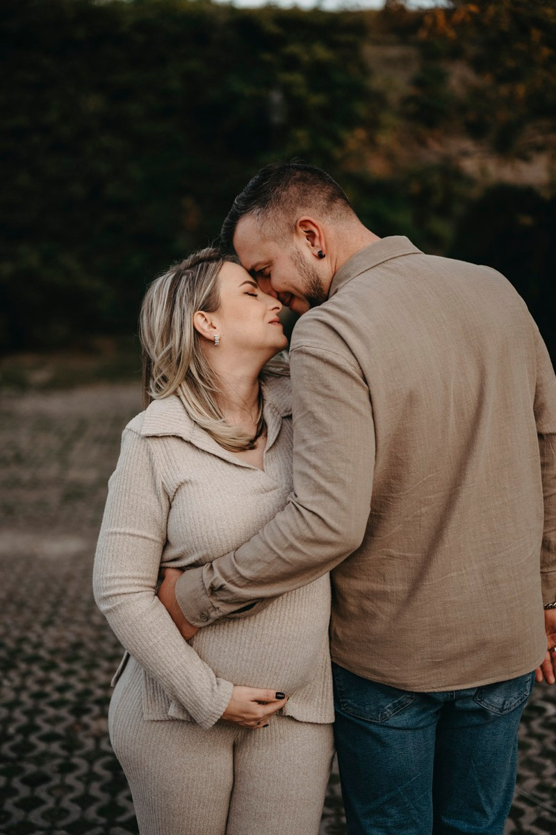 Zlata, Nemanja i Aleksej — porodicno fotografisanje napolju. Deciji i porodicni fotograf u Beogradu Oksana Skendzic