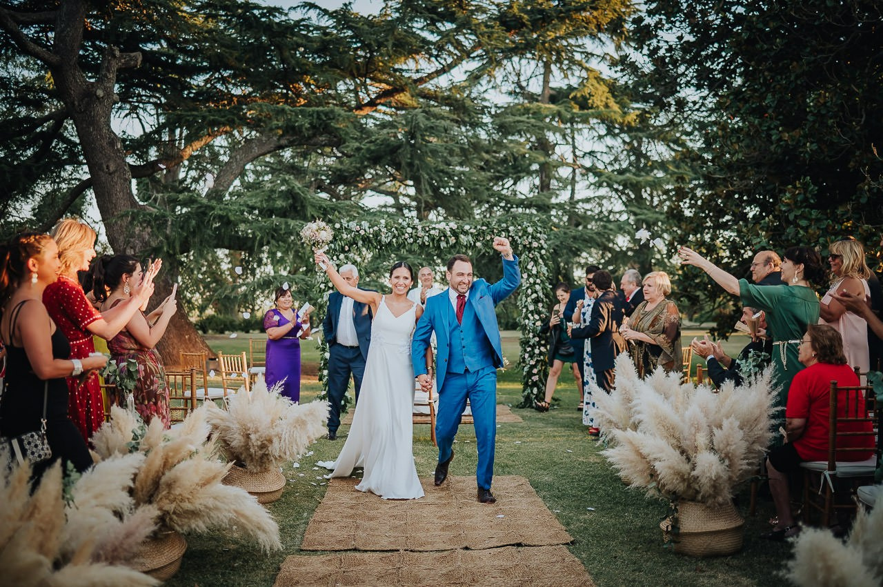 Boda en Estancia El Recuerdo Mercedes | Majo + Franco