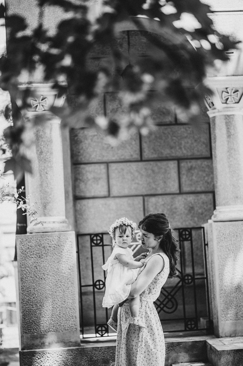 Tarino krstenje. Deciji i porodicni fotograf u Beogradu Oksana Skendzic