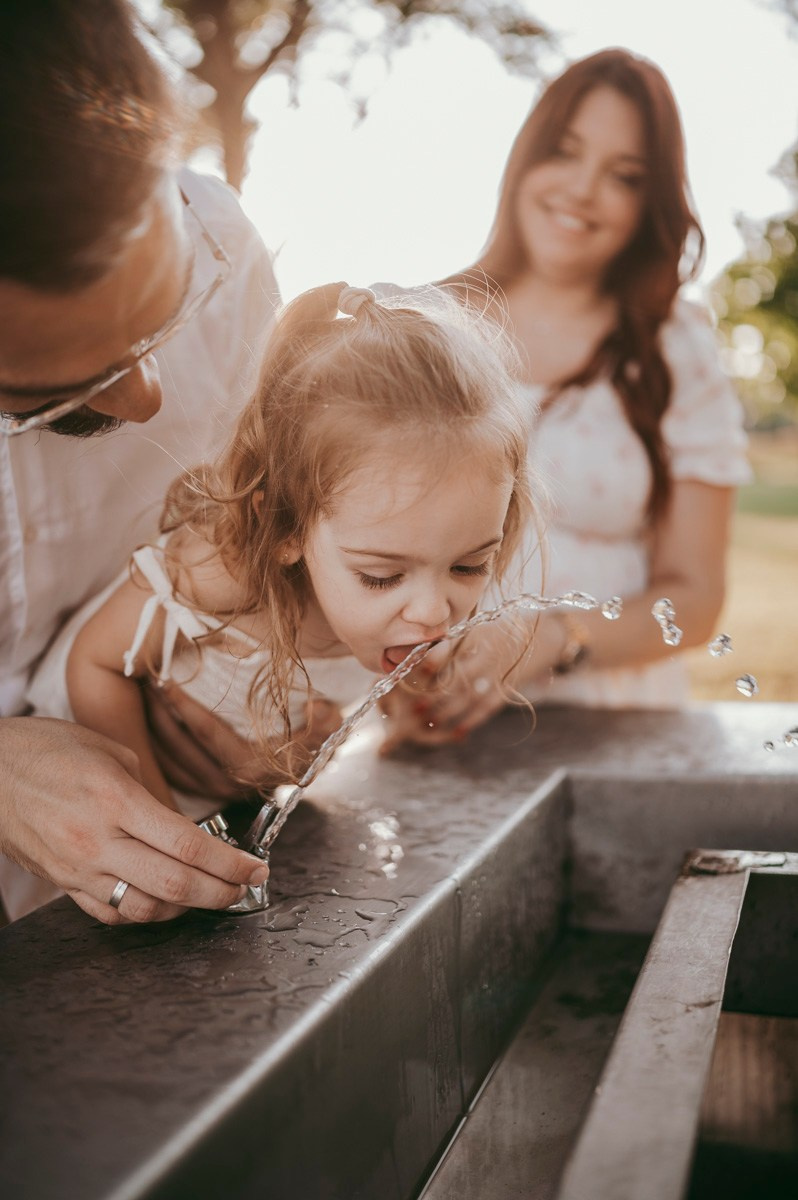 Kristina, Milos i Kalina / porodicno fotografisanje u prirodi. Deciji i porodicni fotograf u Beogradu Oksana Skendzic