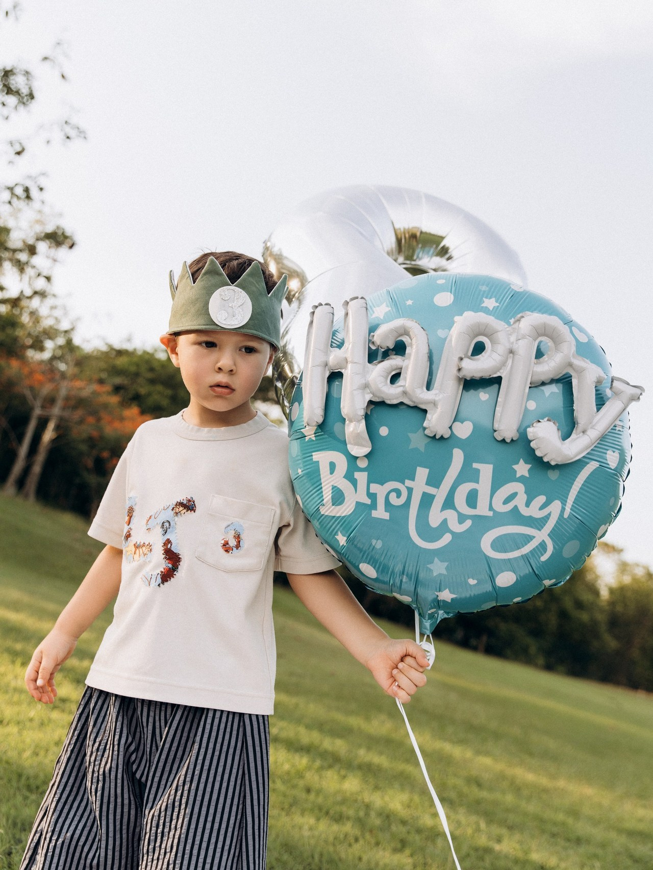 Warm Words. Family and wedding photographer in Bangkok, Thailand