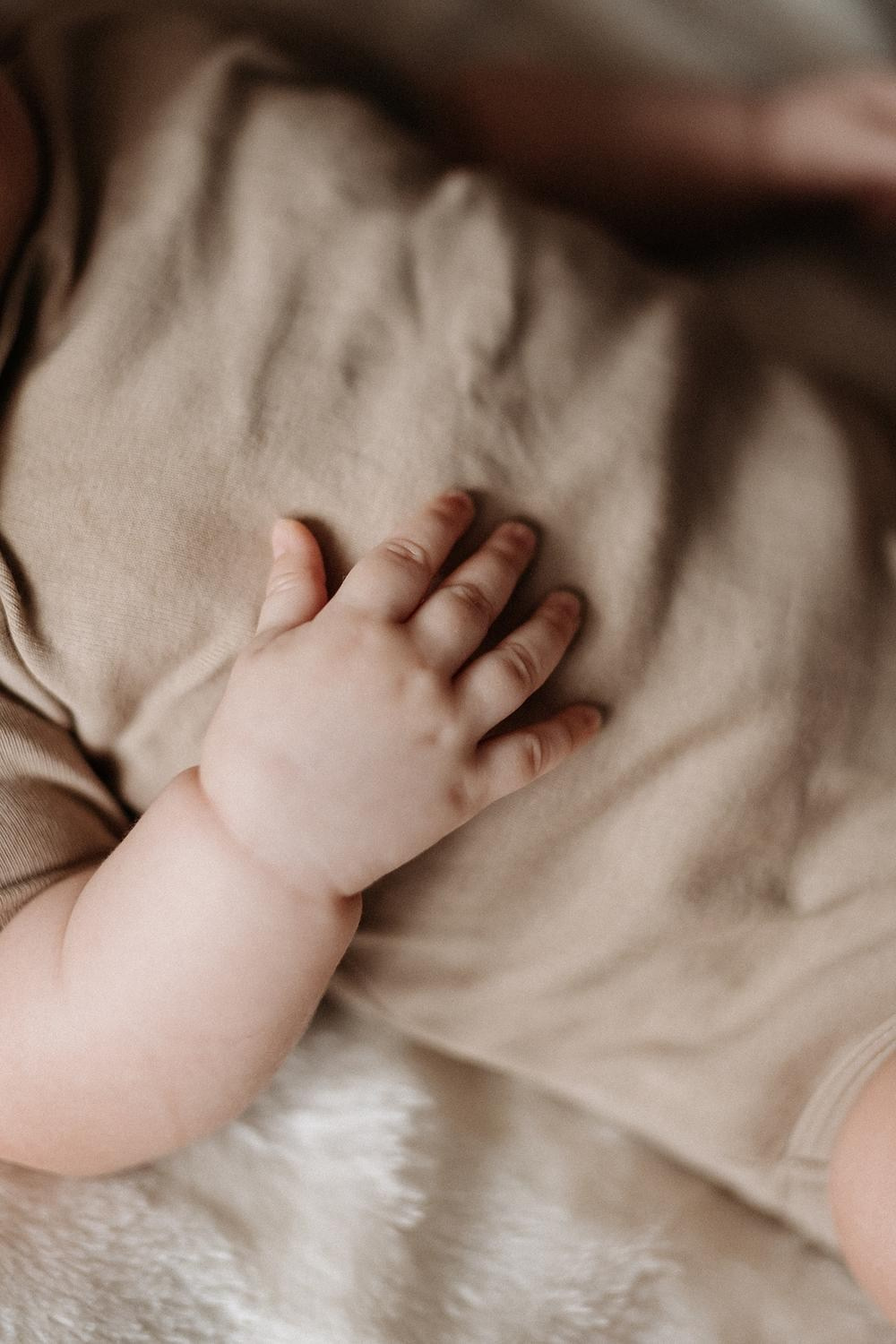 Newborn lifestile. Orange County Wedding Photographer & Videographer | Candid & Timeless Wedding Photo + Video | Italiantsev