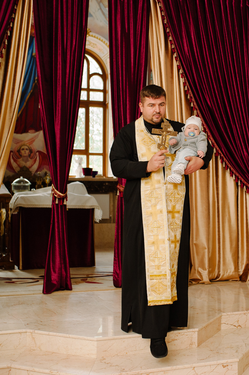 Крестины Ярика. Семейный фотограф в Кишинёве THOMAS SHTIFT