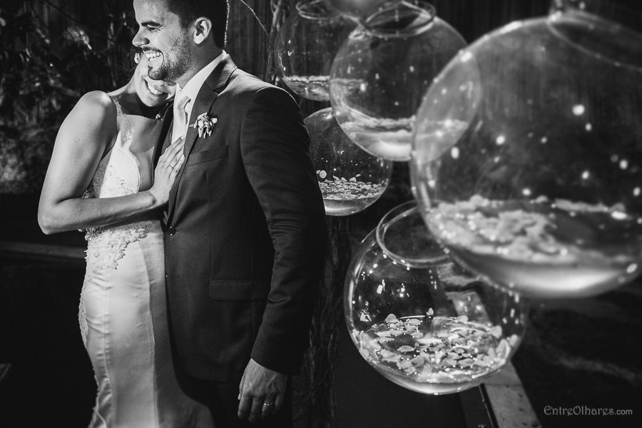 Casamento de Márcia e Marcos na Casa de Chá em Aldeia Pernambuco. Casamento ao ar livre. EntreOlhares Fotografia e Filmagem de Casamentos em Recife/PE e João Pessoa/PB — Momentos únicos eternizados com sensibilidade