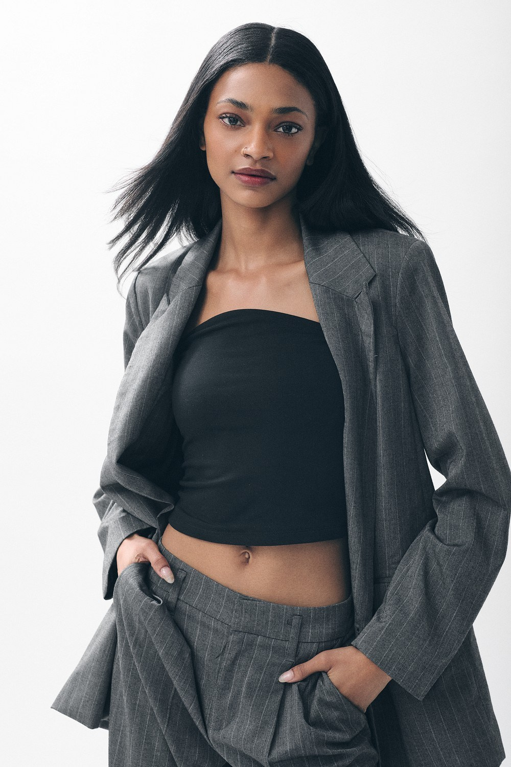 JAI. MODELING & GROOMING AGENCY PROMODEL