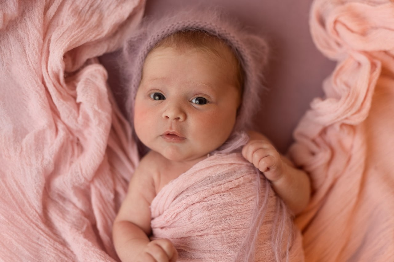 Photographe famille a Bourges seance nouveau ne 