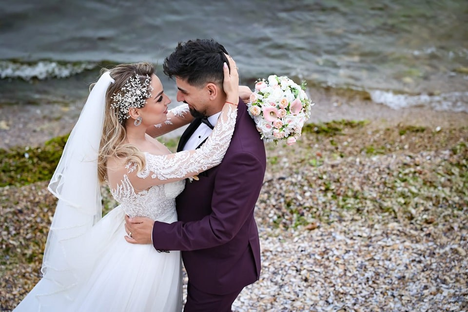 Trash the dress - Iulia & Lucian. Fotograf Nuntă Constanța - Moments by Gub