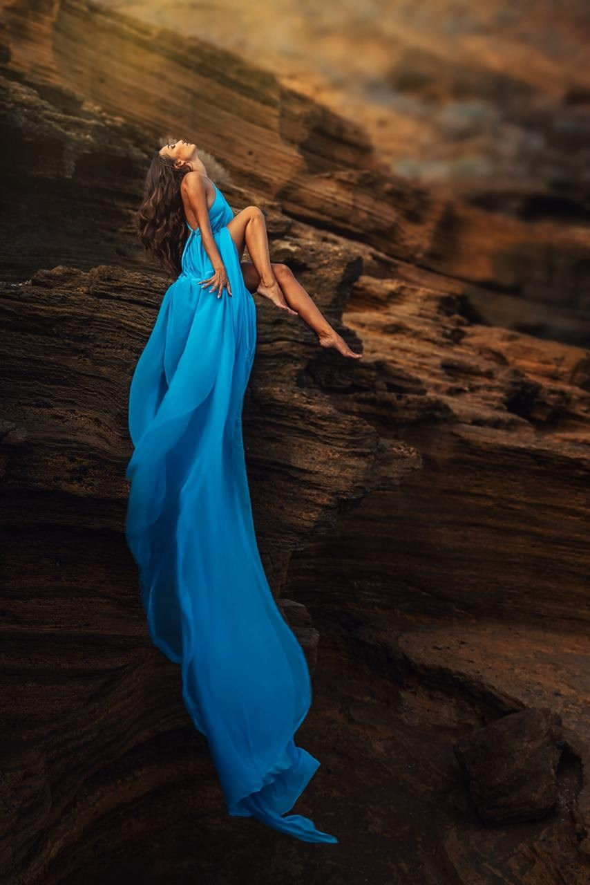 Sesión con vestido volador en Tenerife. Fotógrafa de familias, bodas, comuniones, newborn, premamá en Tenerife | Sesiones con vestidos voladores | Tania Bonnet