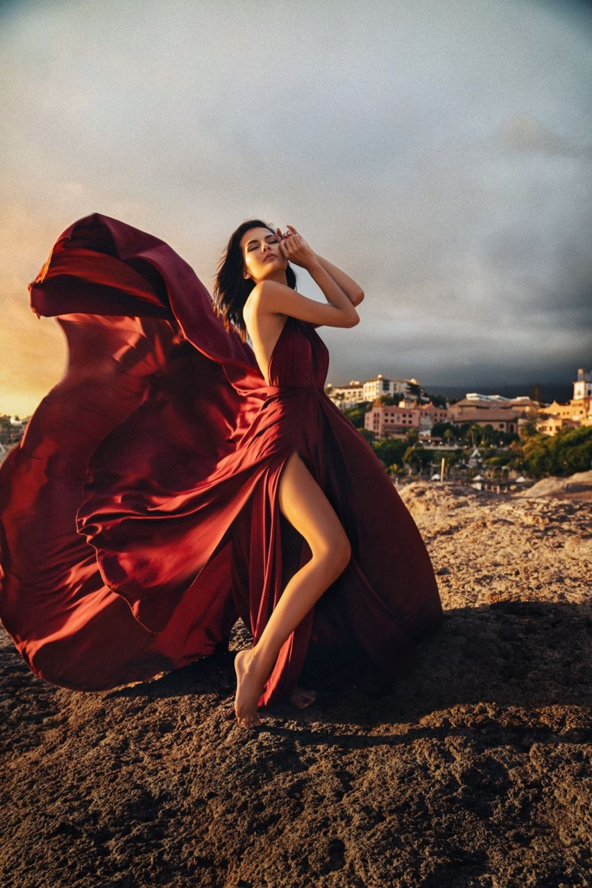 Sesión con vestido volador en Tenerife. Fotógrafa de familias, bodas, comuniones, newborn, premamá en Tenerife | Sesiones con vestidos voladores | Tania Bonnet