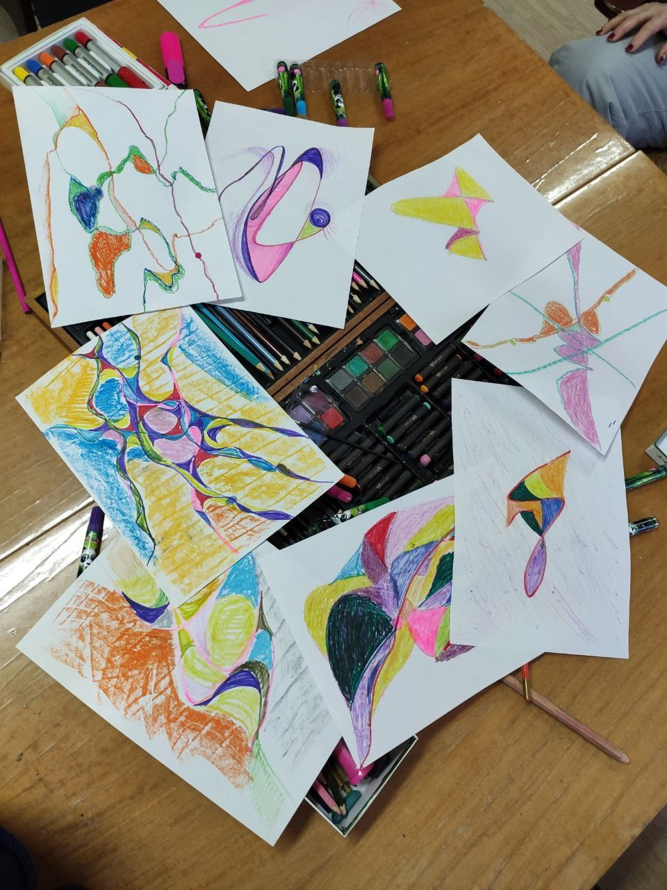 Change4Life: медитации, выгорание, мягкие навыки, ретриты