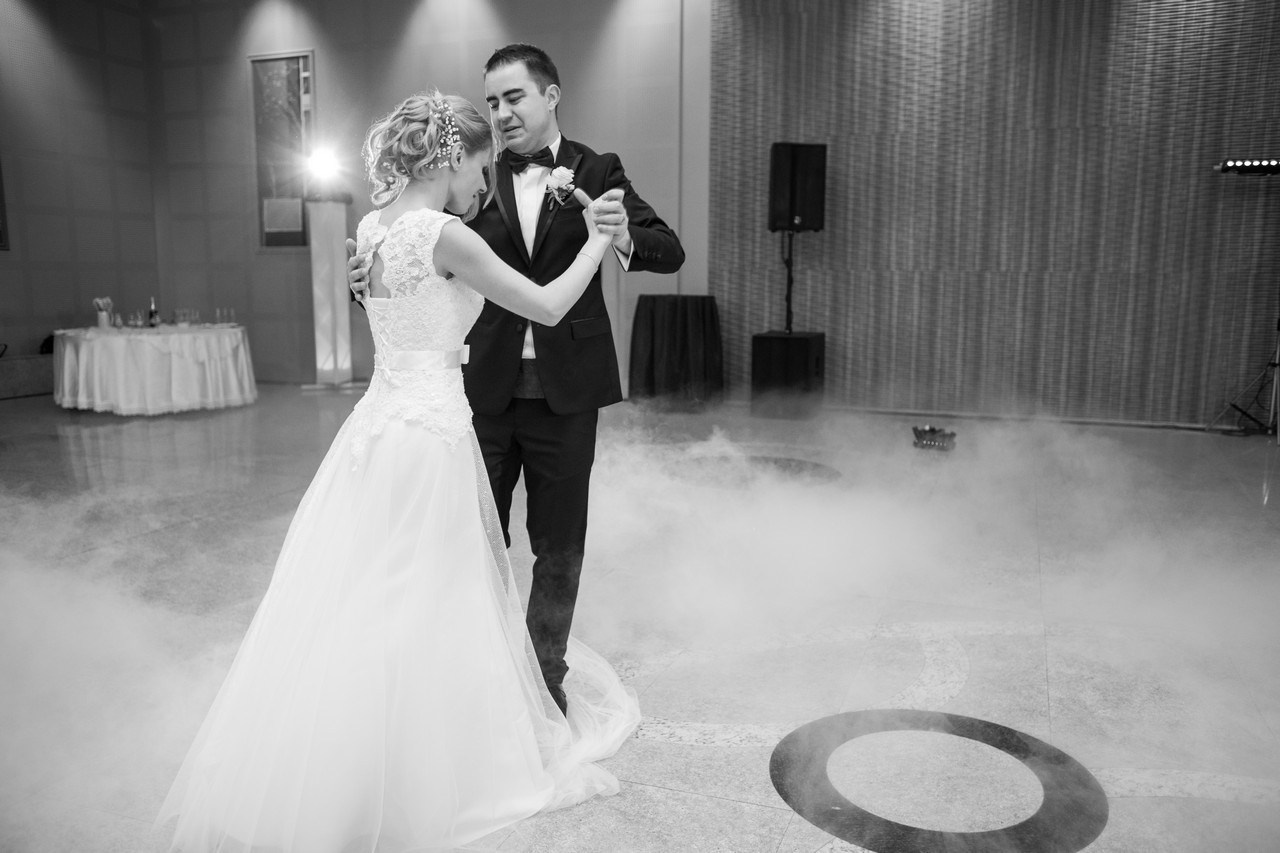 Carmen & Ionut by fotograf nunta Neamt — Eduard Schiopu