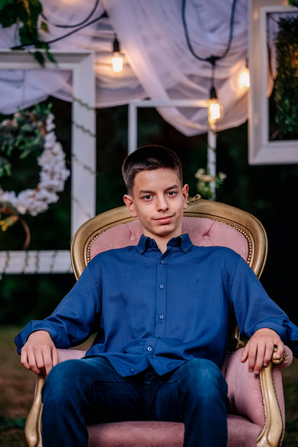 MATURSKA FOTOGRAFISANJA. Fotografi iz Backog Petrovca David i Andrea Stojanovic